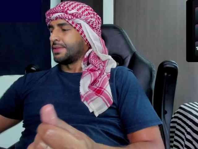 Handsoman11 Handsoman11