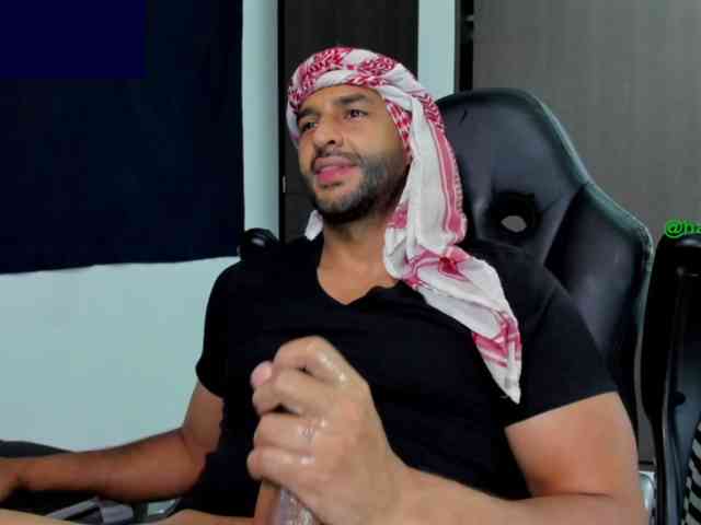 Handsoman11