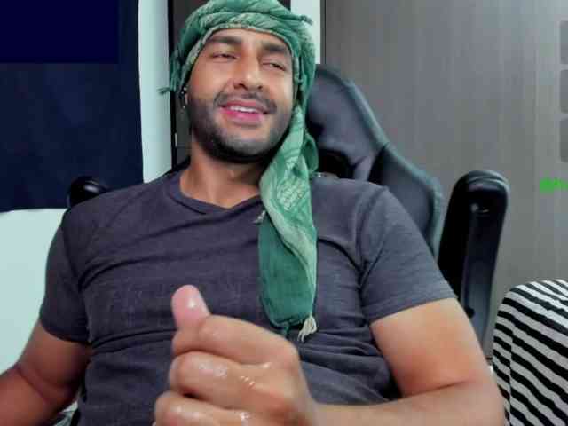 Handsoman11