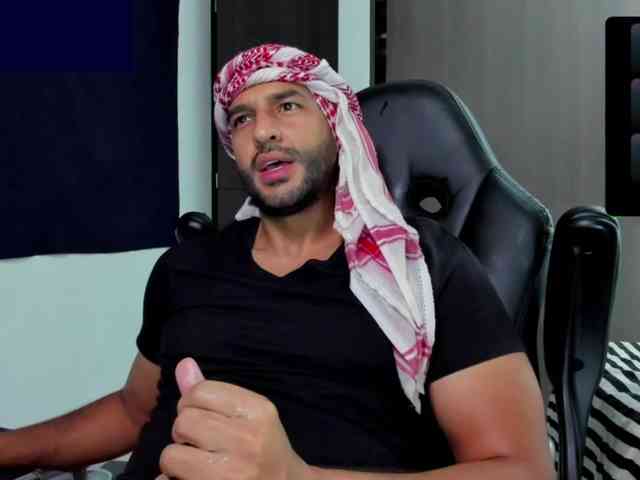 Handsoman11 Handsoman11
