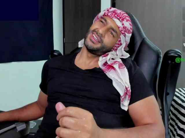 Handsoman11 Handsoman11