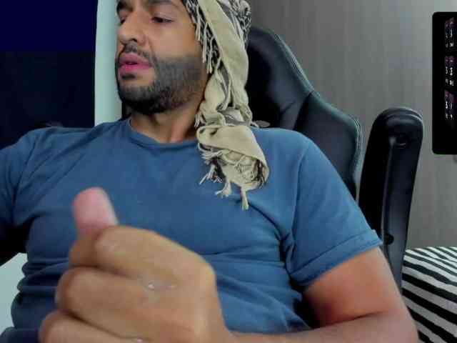 Handsoman11 Handsoman11