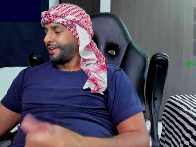 Handsoman11