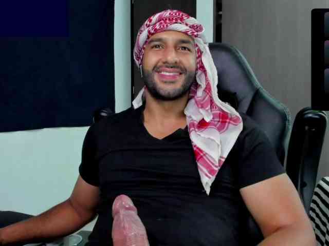 Handsoman11 Handsoman11