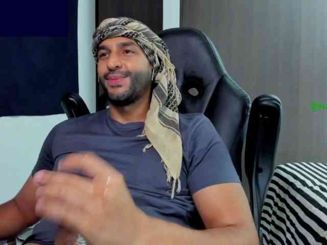 Handsoman11 Handsoman11