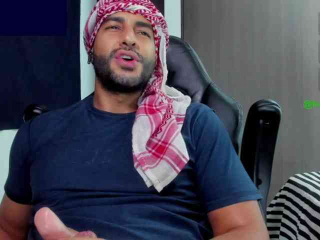 Handsoman11