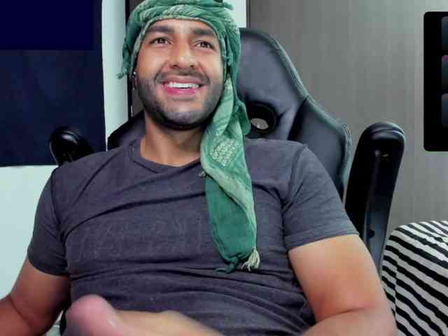 Handsoman11 Handsoman11