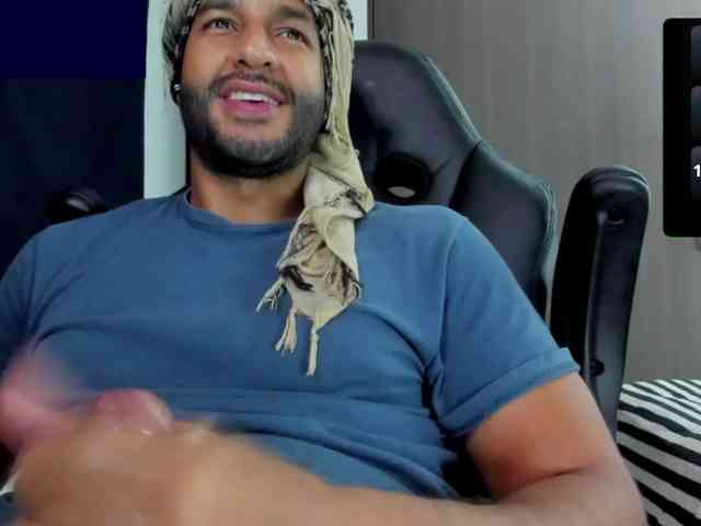Handsoman11