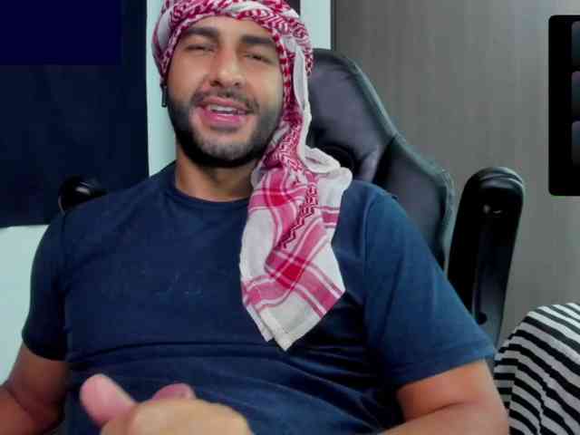 Handsoman11 Sex Cam Show