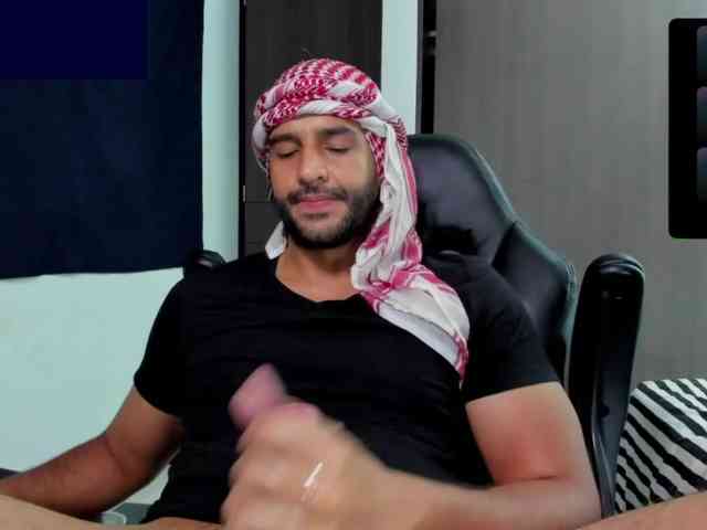 Handsoman11 Handsoman11