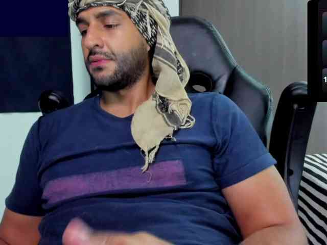 Handsoman11 Handsoman11