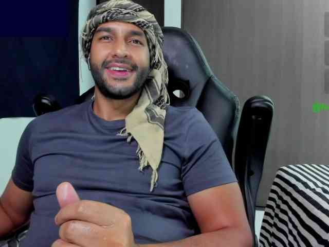Handsoman11