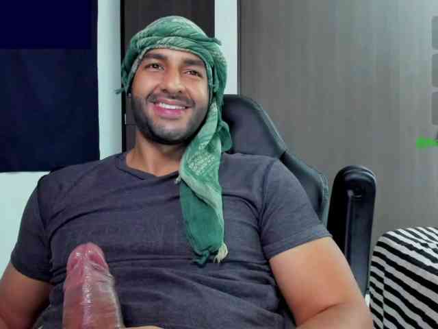 Handsoman11