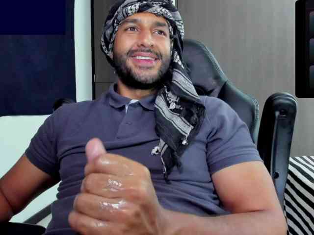 Handsoman11