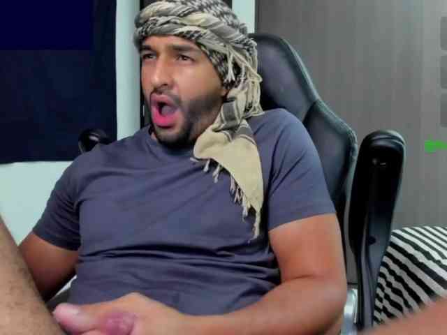 Handsoman11 Handsoman11
