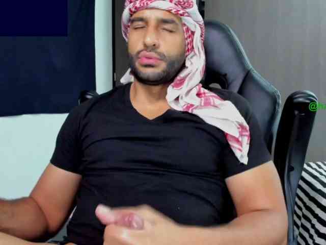 Handsoman11