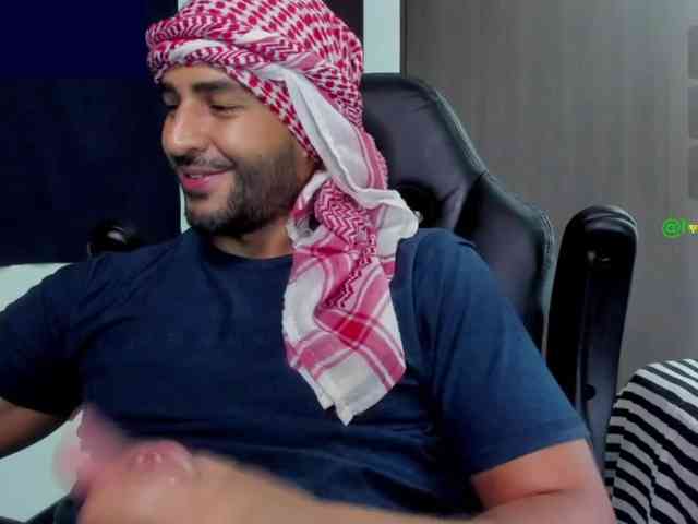 Handsoman11