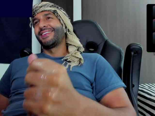 Handsoman11 Sex Cam Show