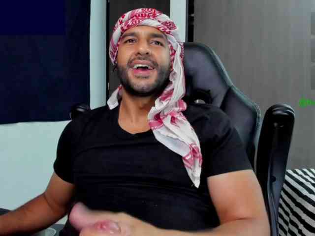 Handsoman11