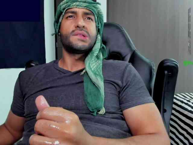 Handsoman11