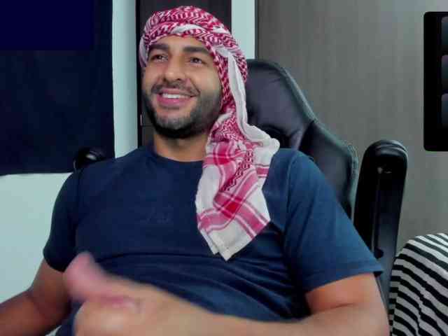 Handsoman11 Handsoman11