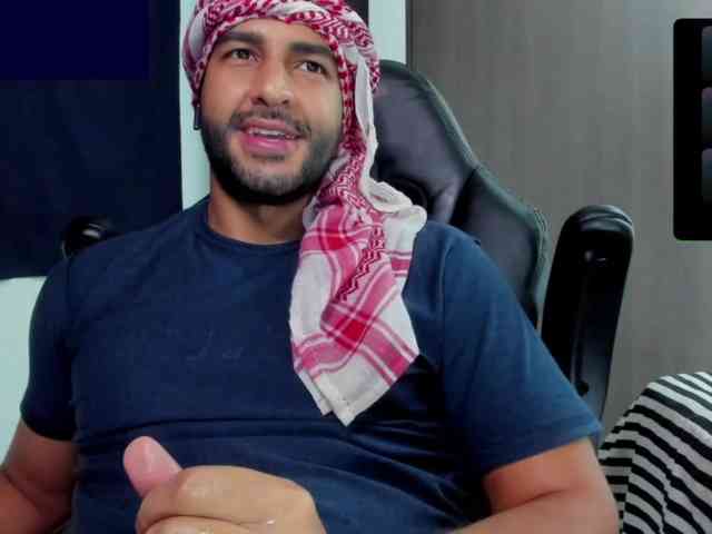 Handsoman11 Sex Cam Show