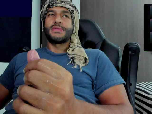 Handsoman11