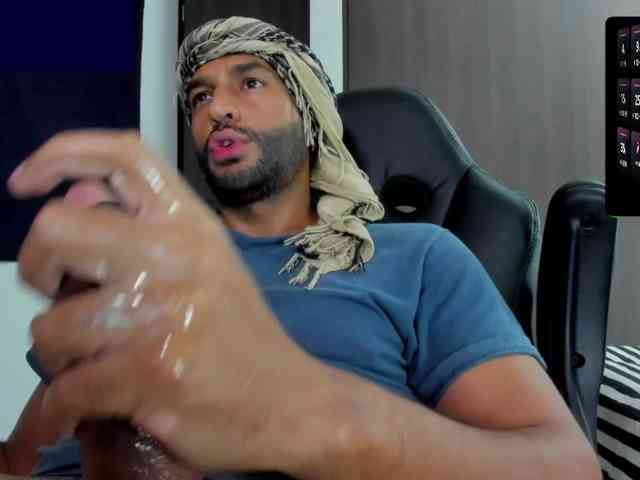 Handsoman11 Sex Cam Show