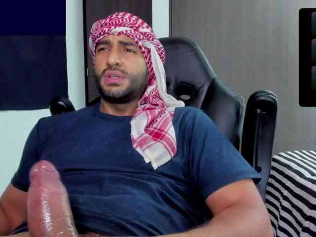 Handsoman11 Sex Cam Show