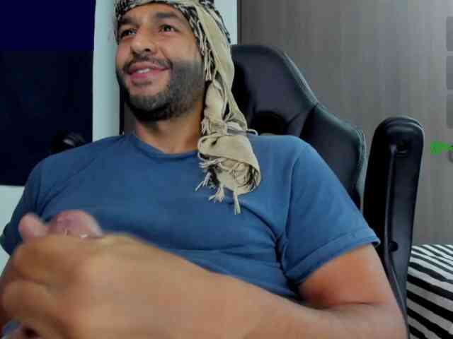 Handsoman11