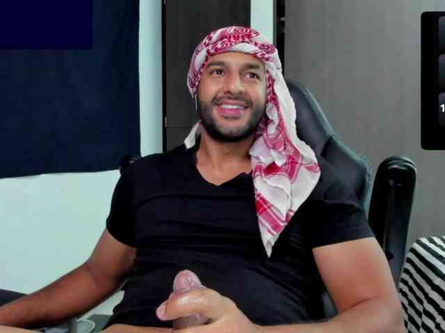 Handsoman11