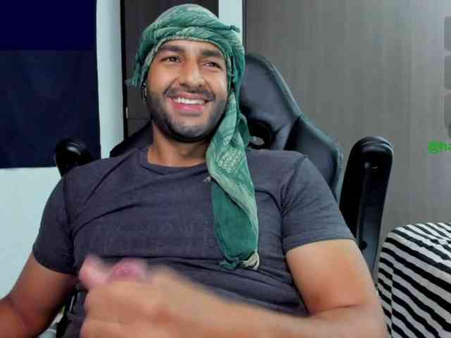 Handsoman11