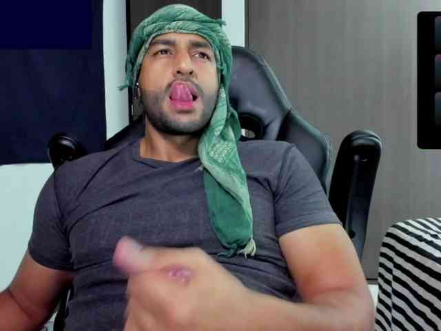 Handsoman11 Handsoman11