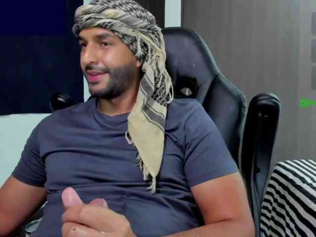 Handsoman11