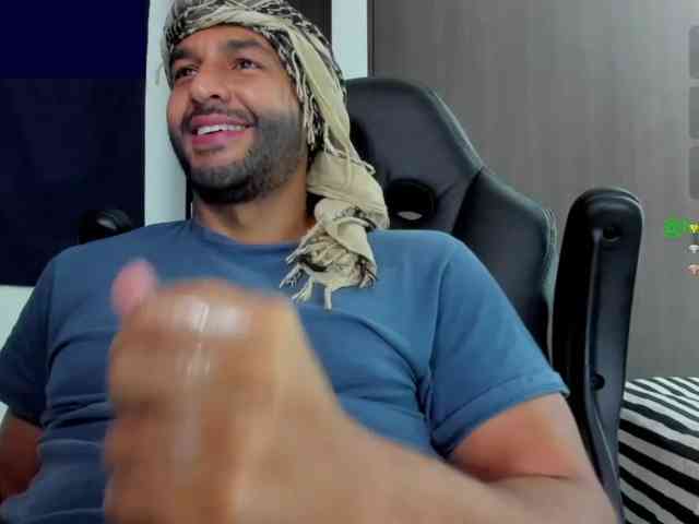 Handsoman11 Handsoman11