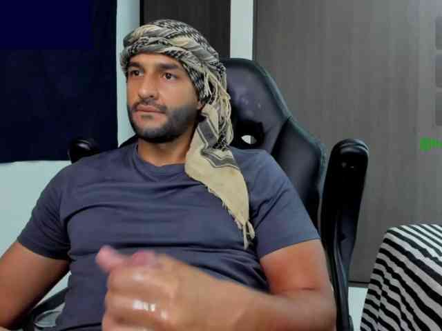 Handsoman11