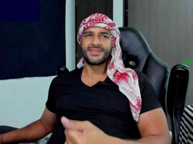 Handsoman11