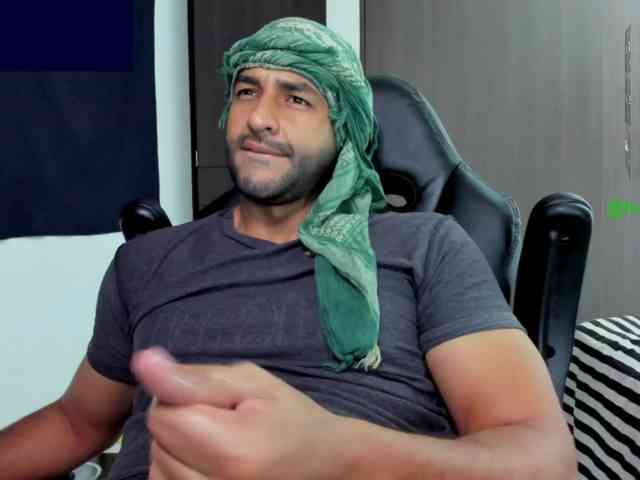 Handsoman11