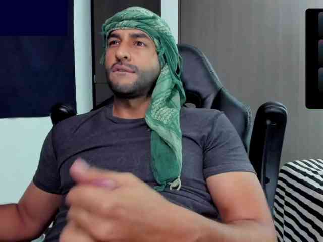 Handsoman11