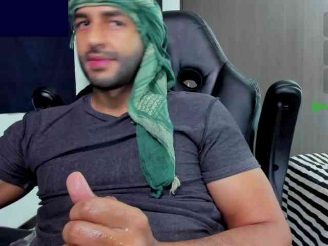 Handsoman11