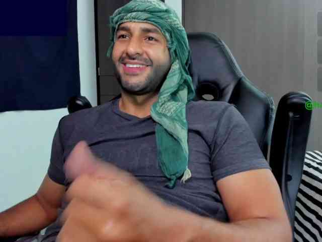Handsoman11