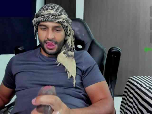 Handsoman11