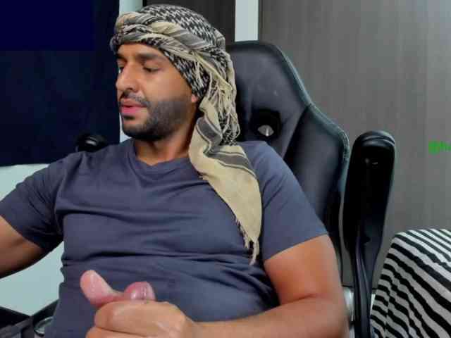 Handsoman11