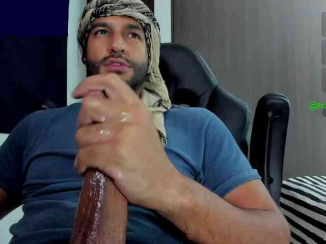 Handsoman11