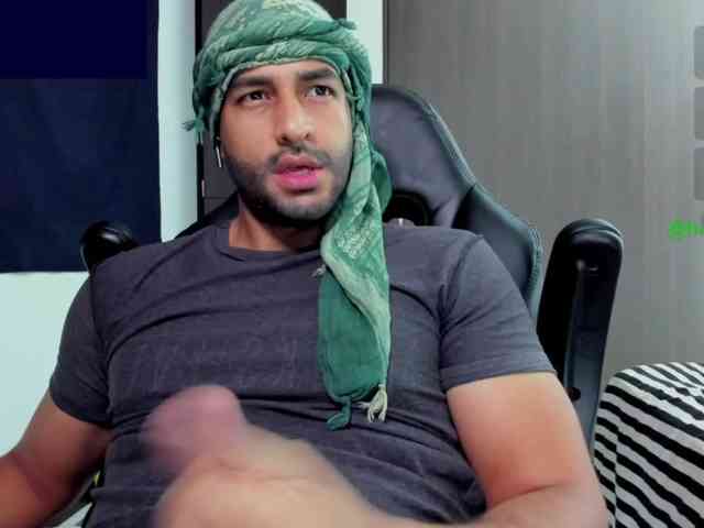 Handsoman11