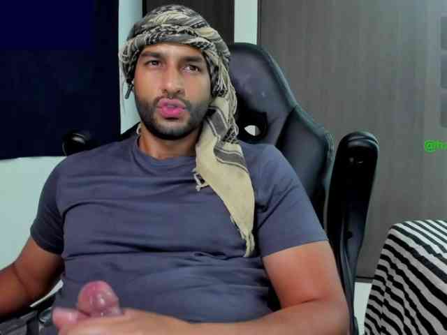 Handsoman11