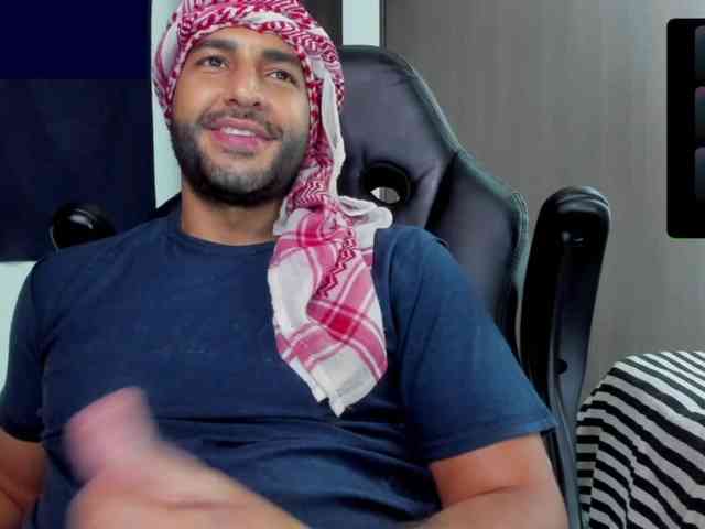 Handsoman11 Sex Cam Show