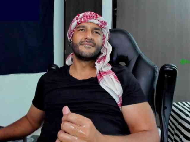 Handsoman11