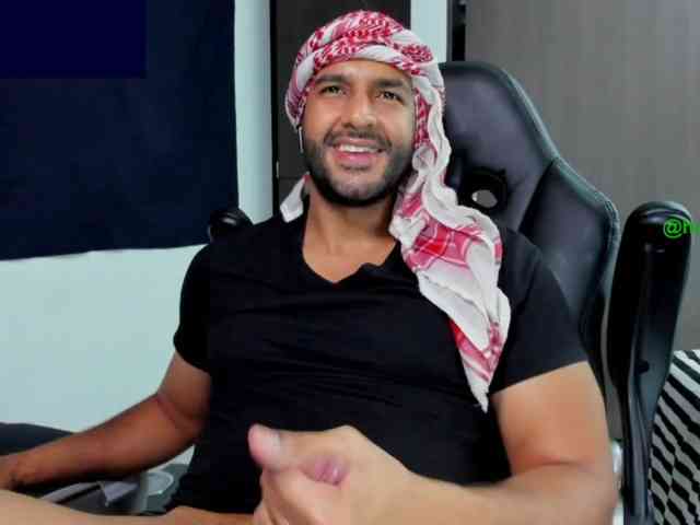 Handsoman11