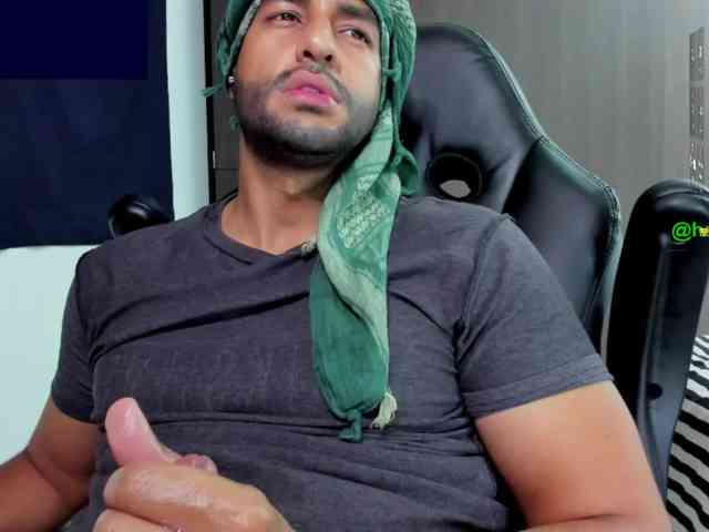 Handsoman11